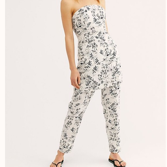 Free People Pants - 💥EUC FREE PEOPLE This Is Love Set Black&Off White